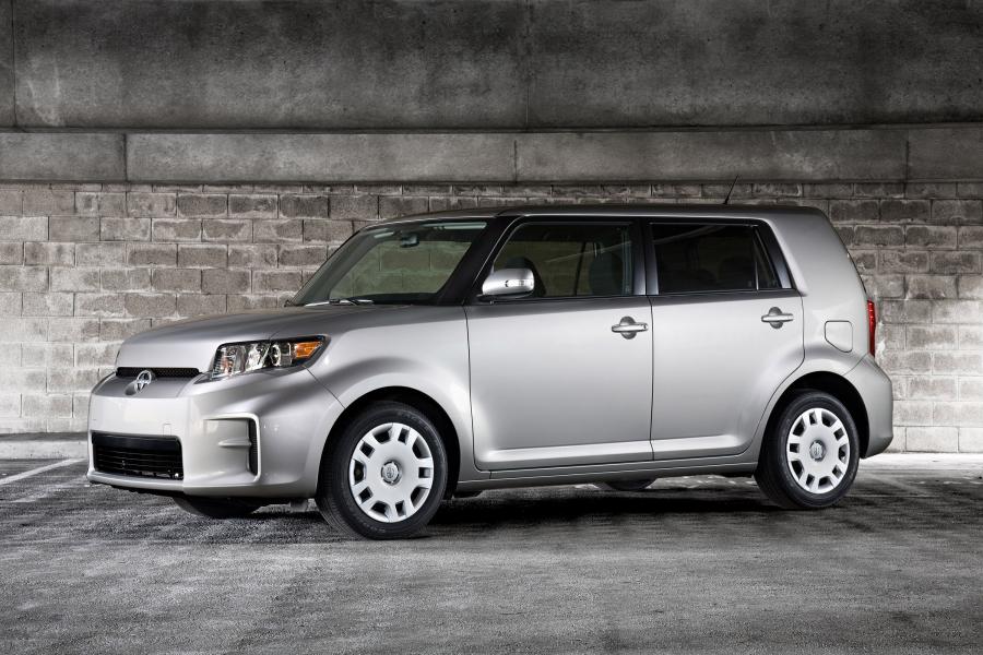  Scion xB 2011 года  (фото 1 из 58)